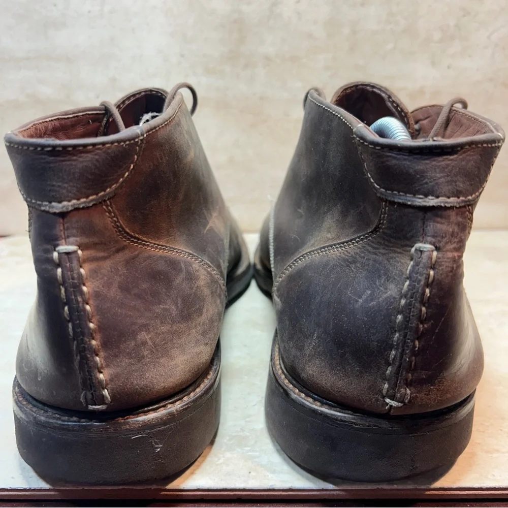 Johnston & Murphy Mens Brown Leather Chukka Boots Vibram  display picture 1